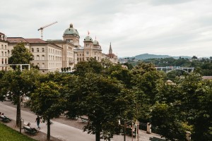 Revision der Lex Koller: Auswirkungen auf indirekte Immobilienanlagen und den Schweizer Immobilienbestand