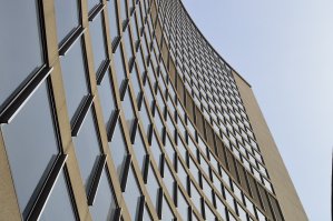 Quelques aspects réglementaires du négoce des parts de fonds immobiliers