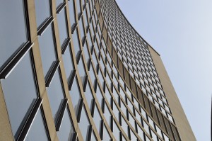 Quelques aspects réglementaires du négoce des parts de fonds immobiliers