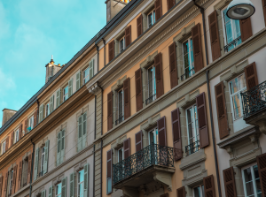 Prises de bénéfices pour les sociétés immobilières